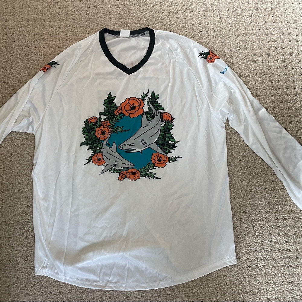 NEW SJ Sharks Hockey Jersey White Graphic Long Sleeve Shirt